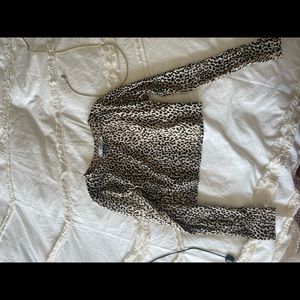 Adika cheetah crop top
